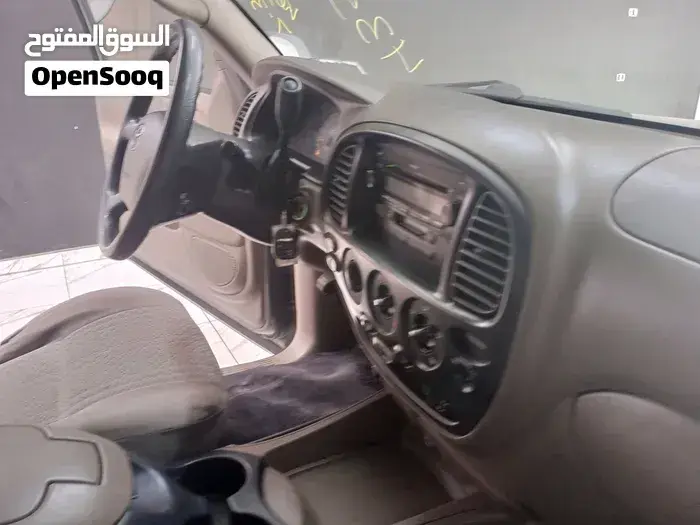 Toyota Tundra 2004 photo 2