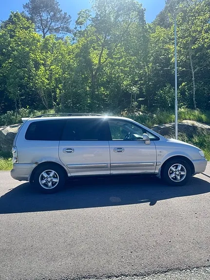 Hyundai Trajet 2006 photo 2
