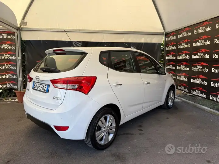 Hyundai Ix20 2011 photo 4