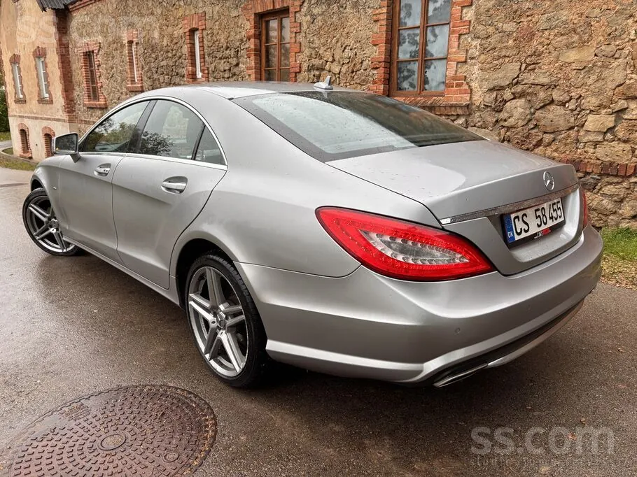 Mercedes-Benz Cls350 2012 photo 2