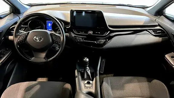 Toyota C-Hr 2019 photo 4