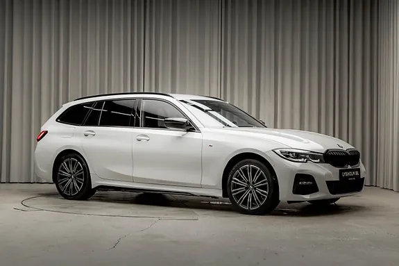 BMW 330E 2021 photo 2