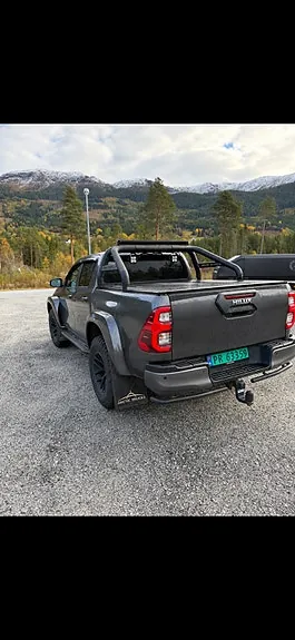 Toyota Hilux 2021 photo 4