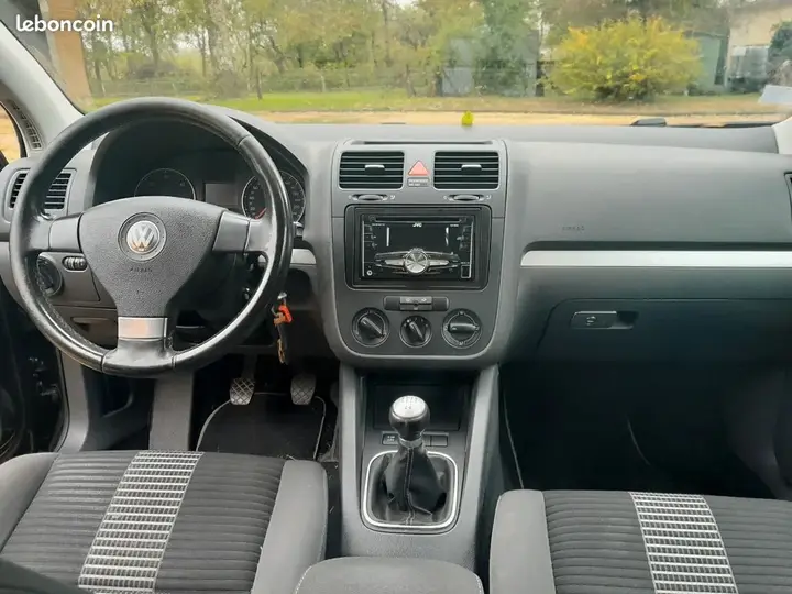 Volkswagen Golf 2008 photo 3