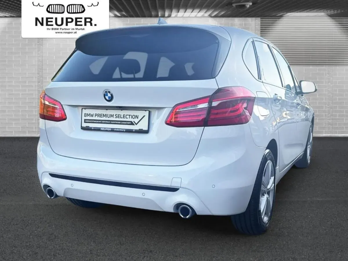 BMW 2 Series 2020 photo 3