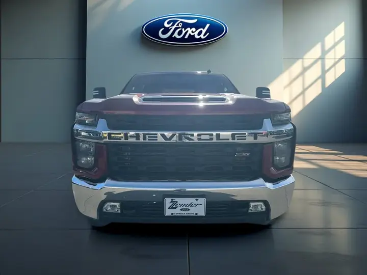 Chevrolet Silverado 3500Hd 2022 photo 2