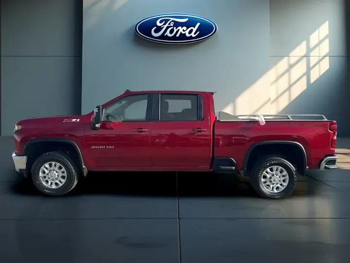 Chevrolet Silverado 3500Hd 2022 photo 5
