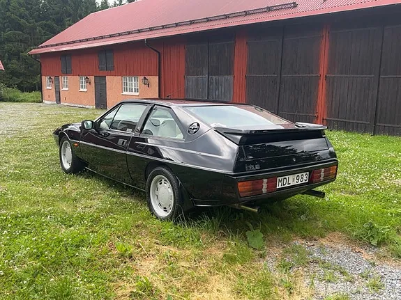 Lotus Other 1987 photo 3