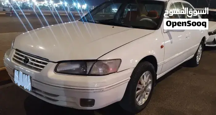 Toyota Camry 2000 photo 2