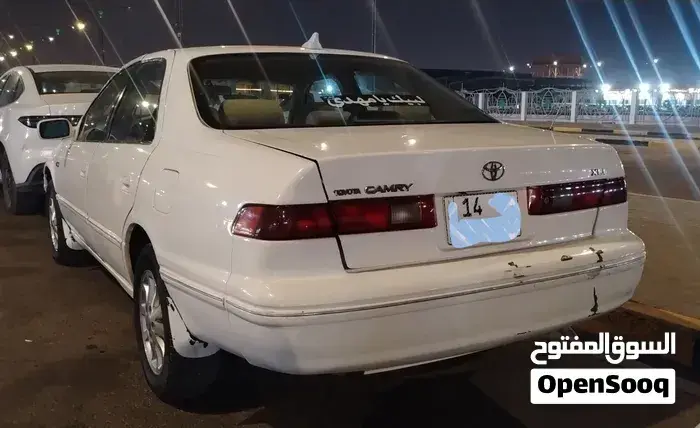 Toyota Camry 2000 photo 3