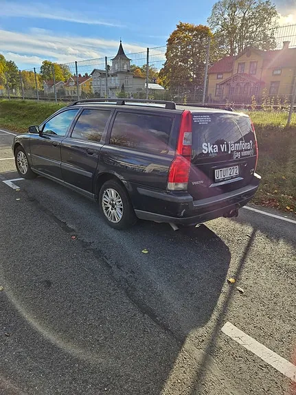 Volvo V70 2004 photo 4