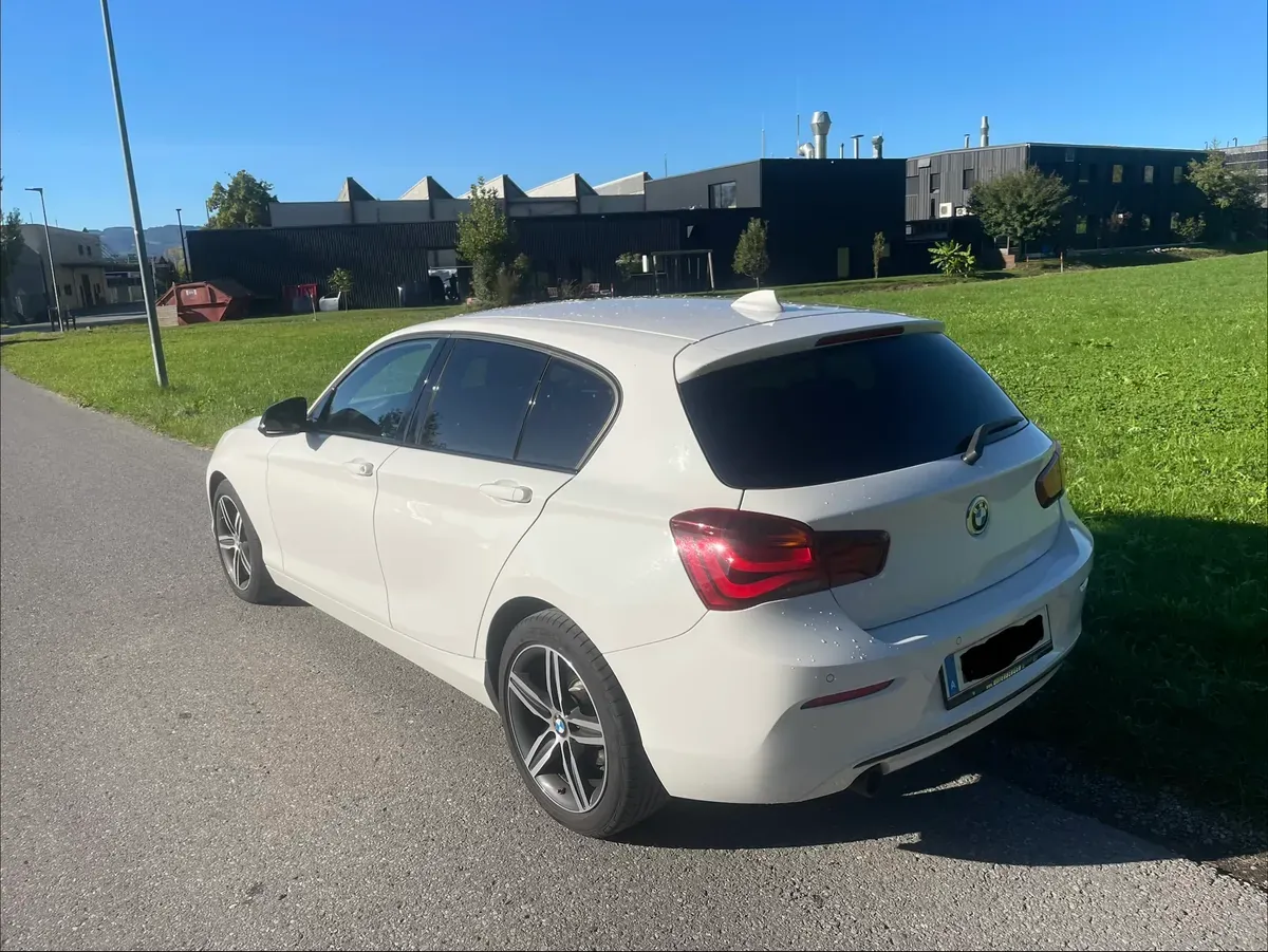 BMW 1 Series 2019 photo 3