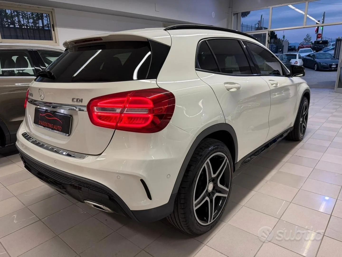 Mercedes-Benz Gla 2015 photo 4
