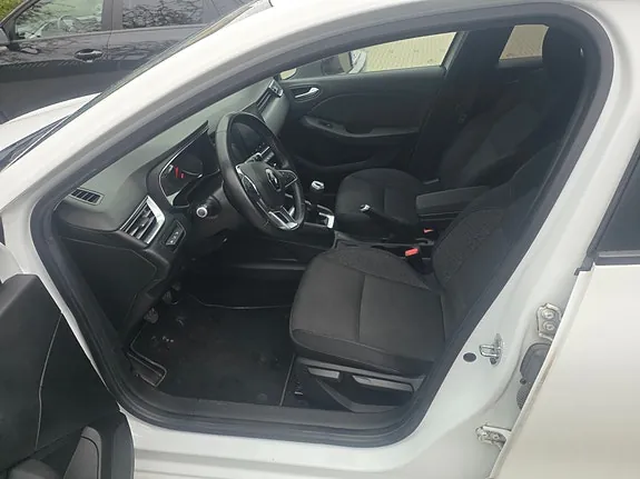 Renault Clio V 2019 photo 2