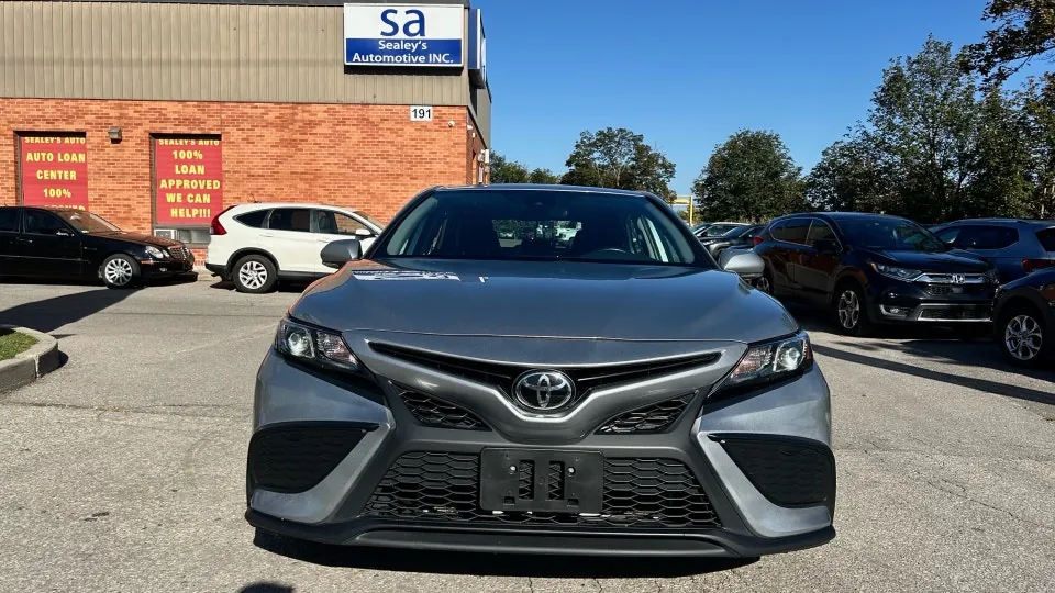 Toyota Camry 2024 photo 2