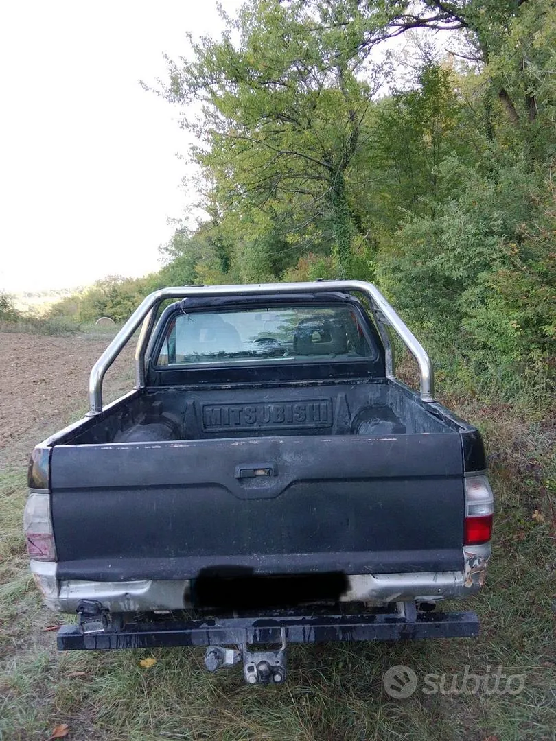 Mitsubishi L200 2002 photo 5