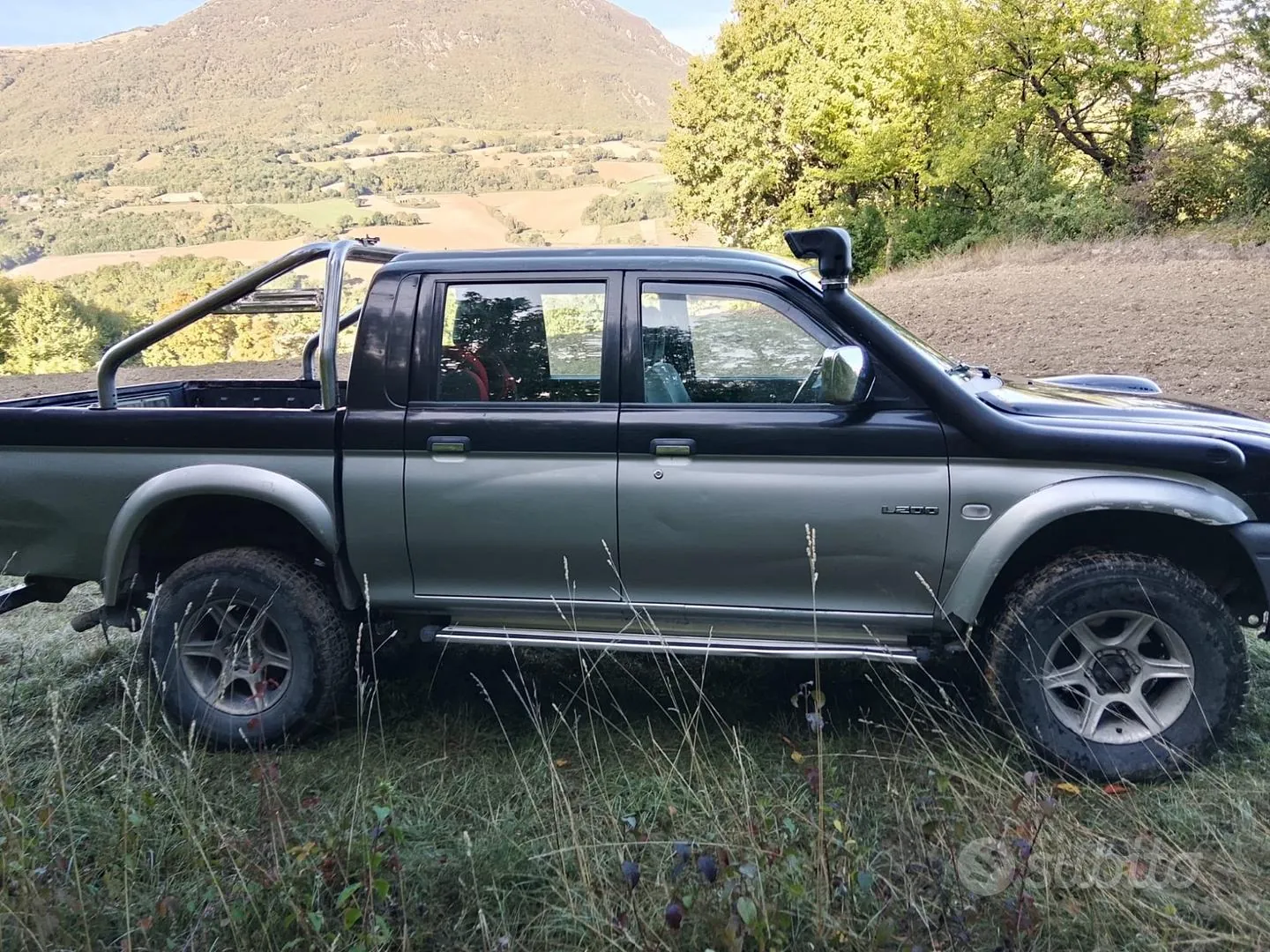 Mitsubishi L200 2002 photo 2