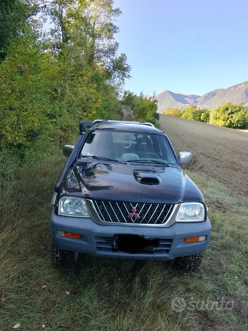 Mitsubishi L200 2002 photo 4