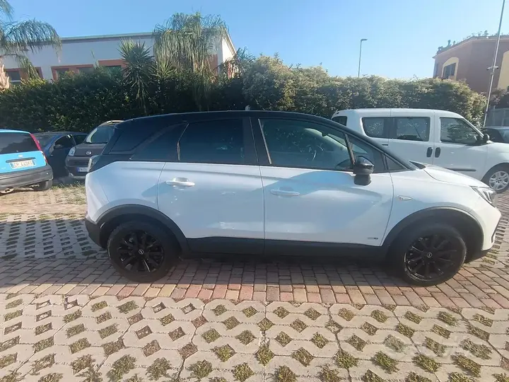 Opel Crossland 2022 photo 4
