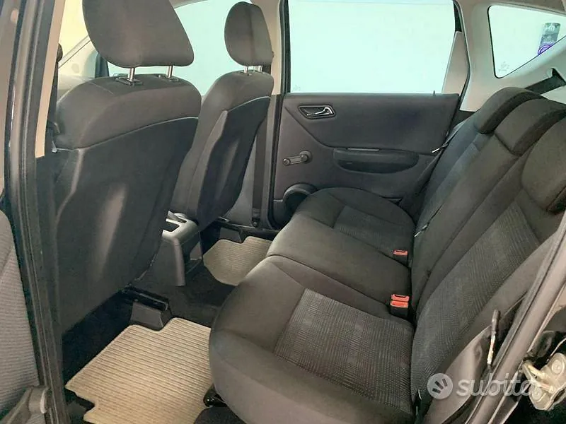 Mercedes-Benz A 150 2009 photo 3