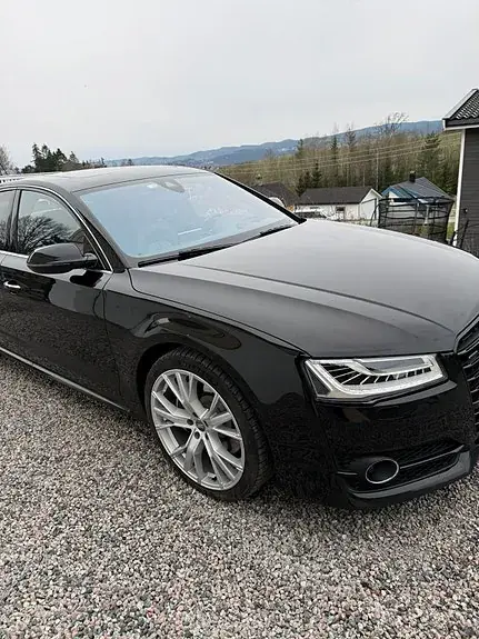 Audi A8 2016 photo 3