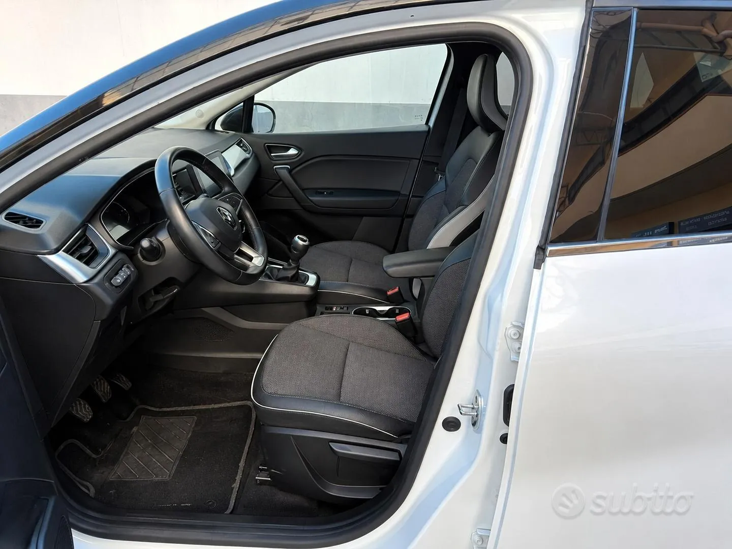 Renault Captur 2022 photo 5