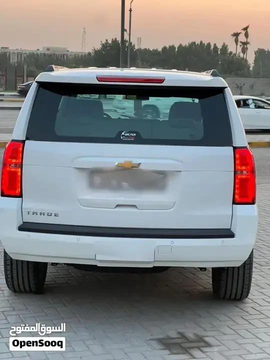 Chevrolet Tahoe 2017 photo 2