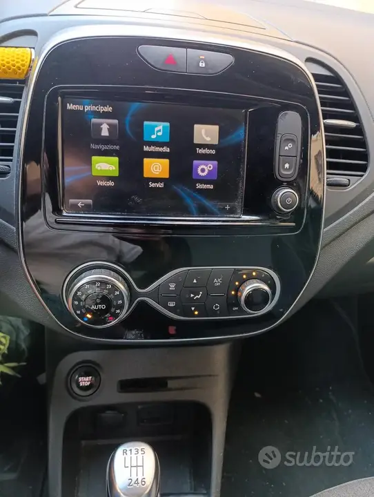 Renault Captur 2018 photo 3