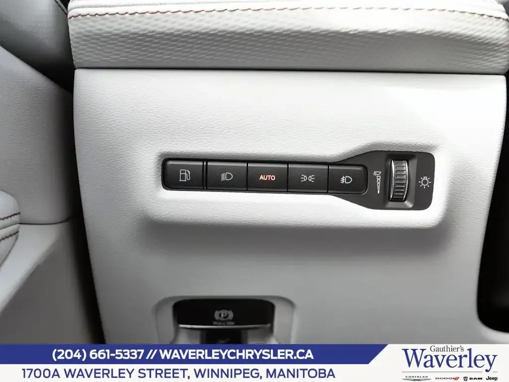 Jeep Cherokee 2026 photo 5