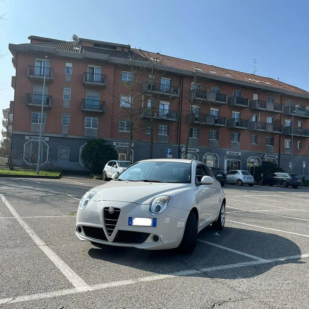 Alfa Romeo Mito 2010 photo 4