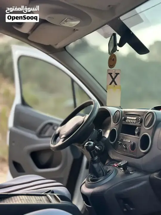 Peugeot Partner 2018 photo 3