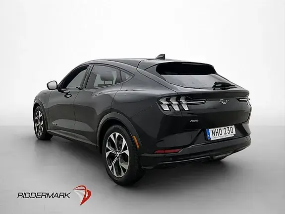 Ford Mustang Mach-E 2021 photo 5