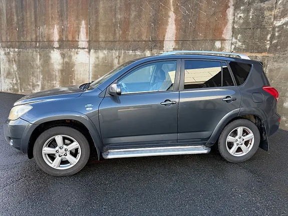 Toyota Rav4 2006 photo 4