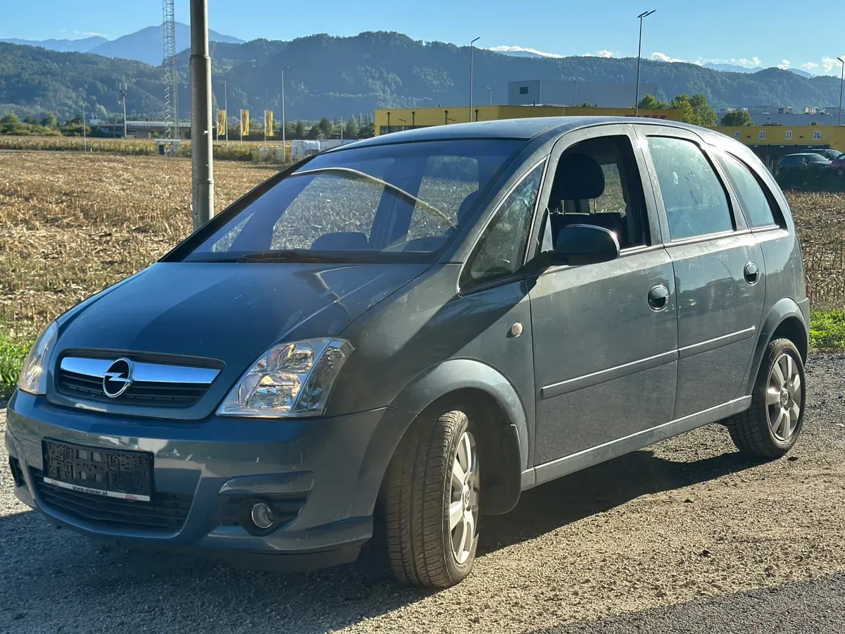 Opel Meriva 2010 photo 3