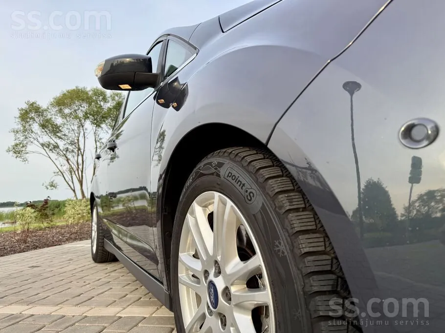 Ford C-Max 2014 photo 3
