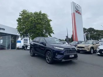 Toyota Rav4 2025 photo 2