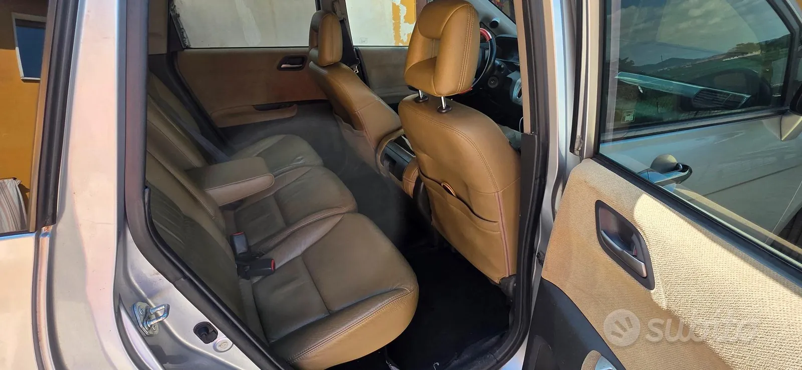 Honda Fr-V 2008 photo 4
