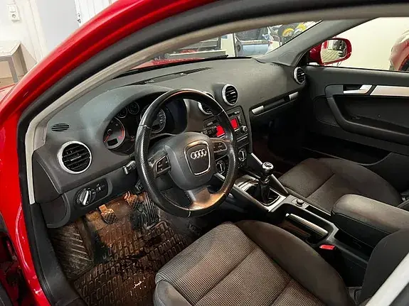 Audi A3 2013 photo 3