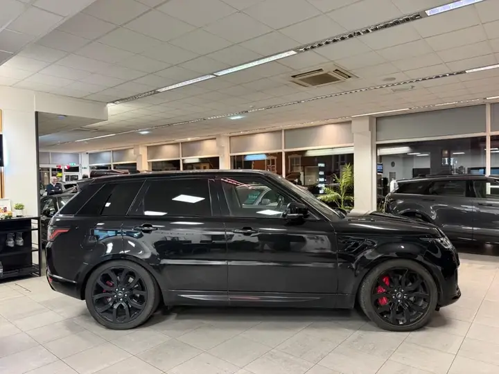 Land Rover Range Rover Sport 2020 photo 3