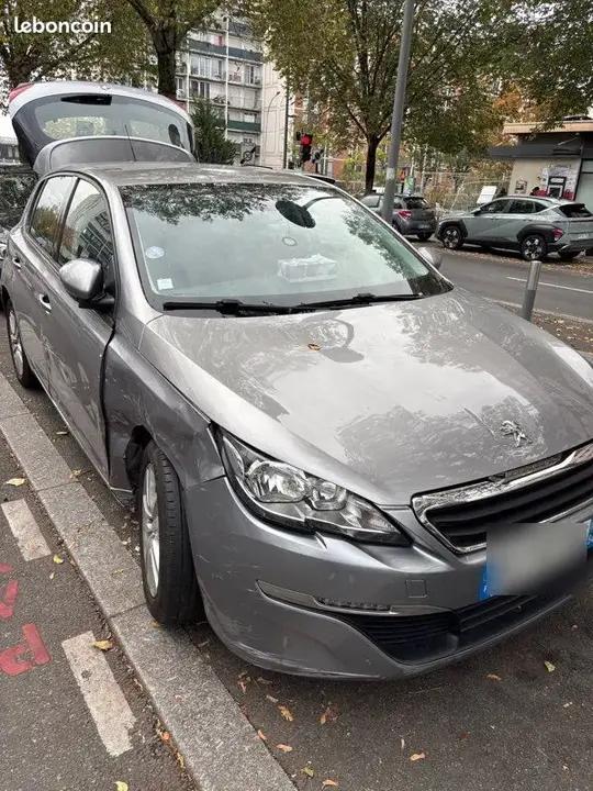 Peugeot 308 2015 photo 3