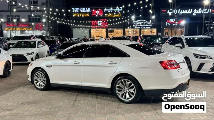 Ford Taurus 2018 photo 3