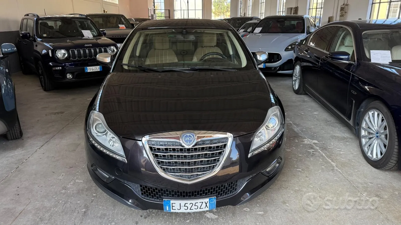 Lancia Delta 2011 photo 2