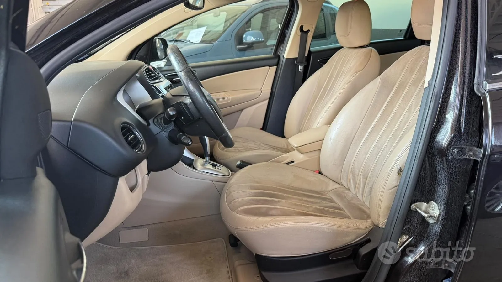 Lancia Delta 2011 photo 4