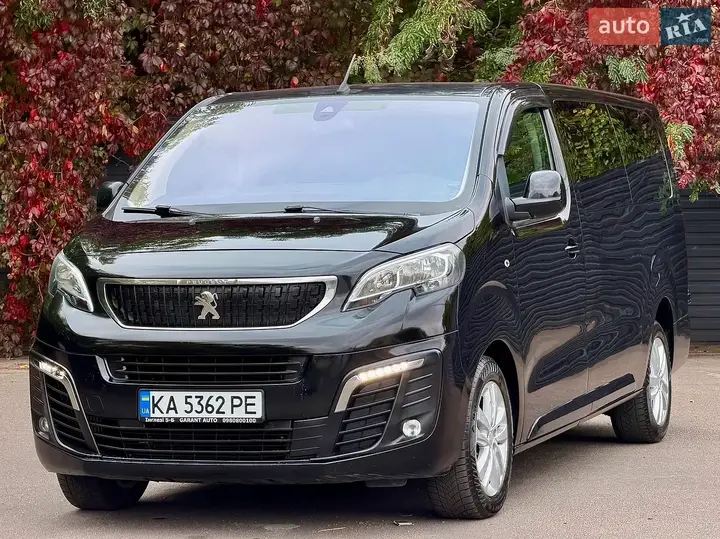 Peugeot Traveller 2019 photo 2