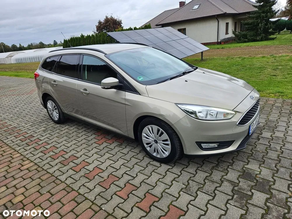 Ford Focus 2016 photo 2
