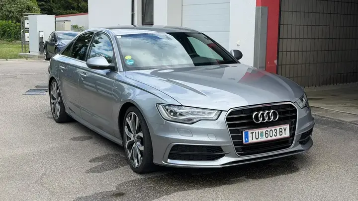 Audi A6 2014 photo 2