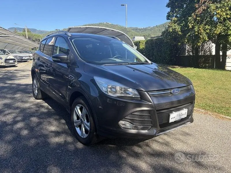 Ford Kuga 2016 photo 3