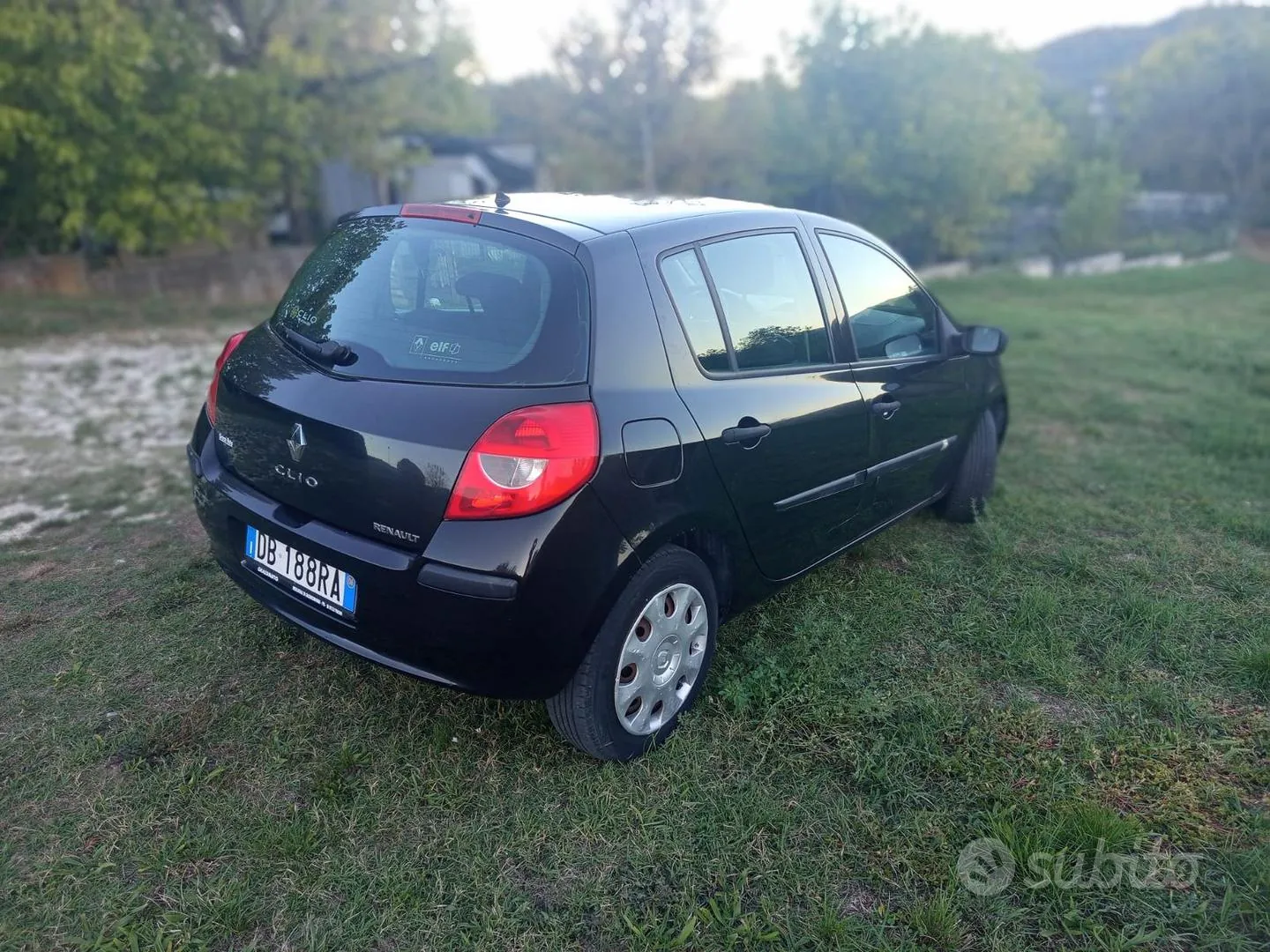 Renault Clio 2006 photo 4
