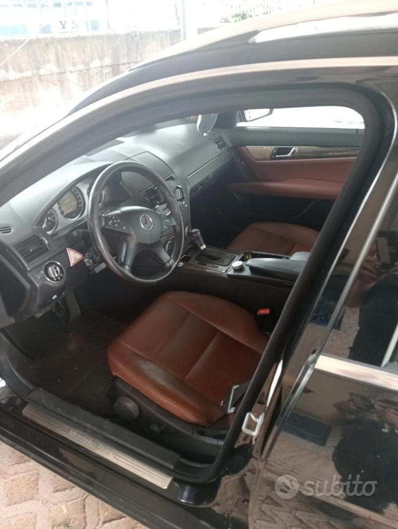 Mercedes-Benz C-Class 2009 photo 5