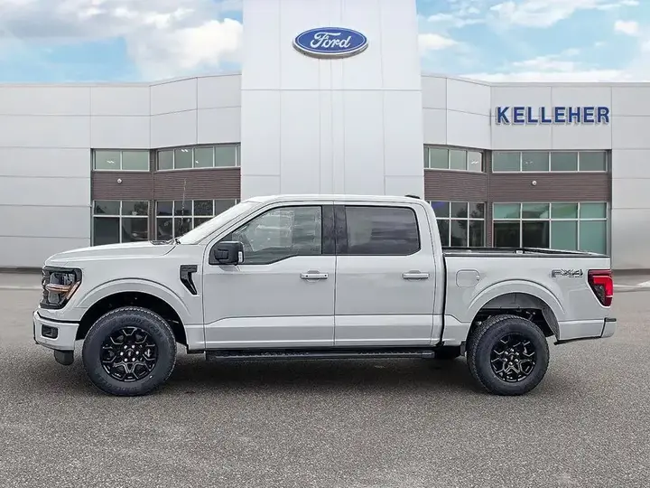 Ford F-150 2026 photo 2